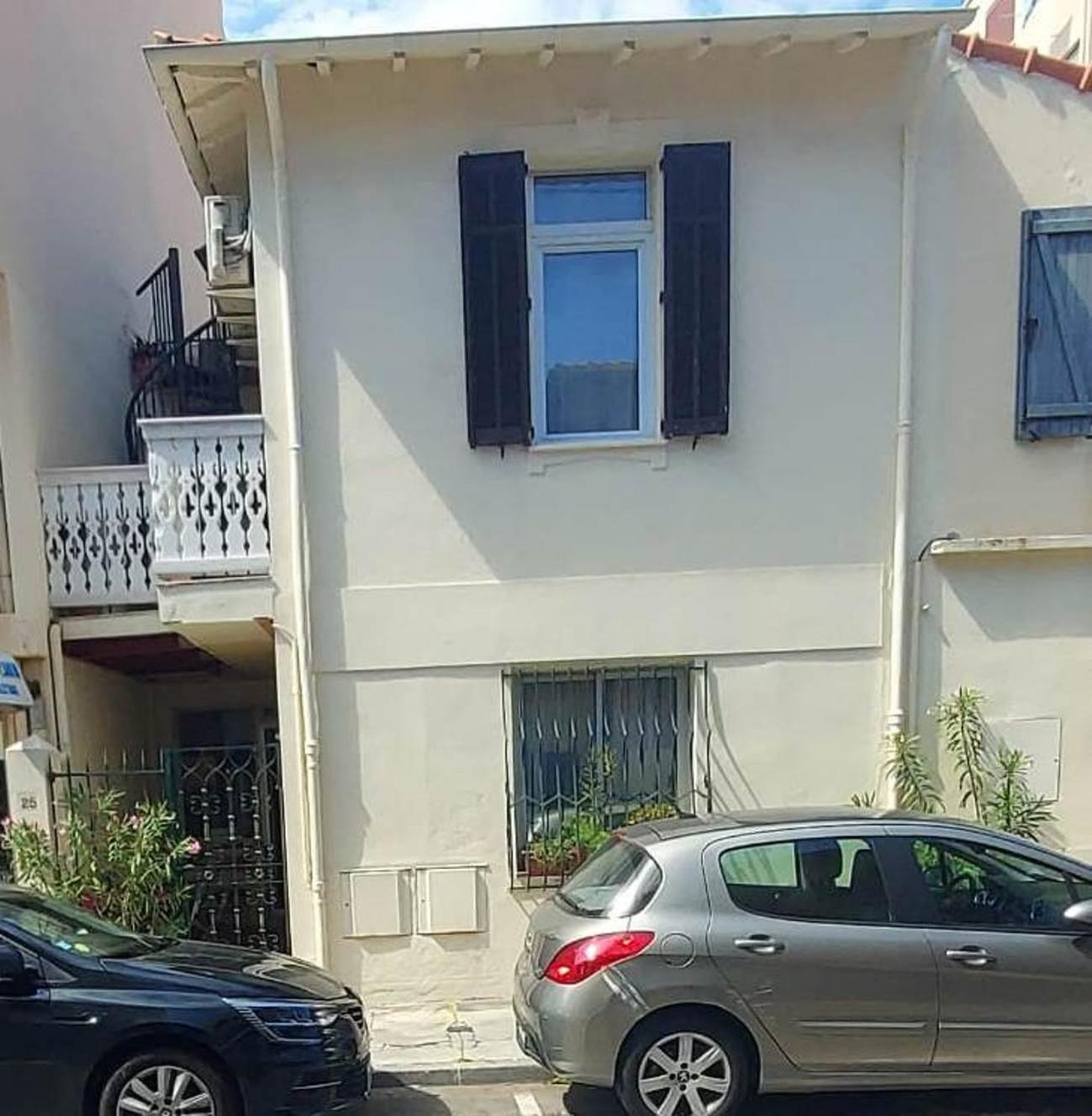 Crew Key West Hostel Antibes Exterior photo